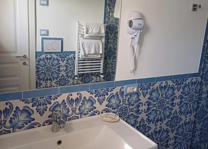 La Casa Di Pitti בית הארחה 4*